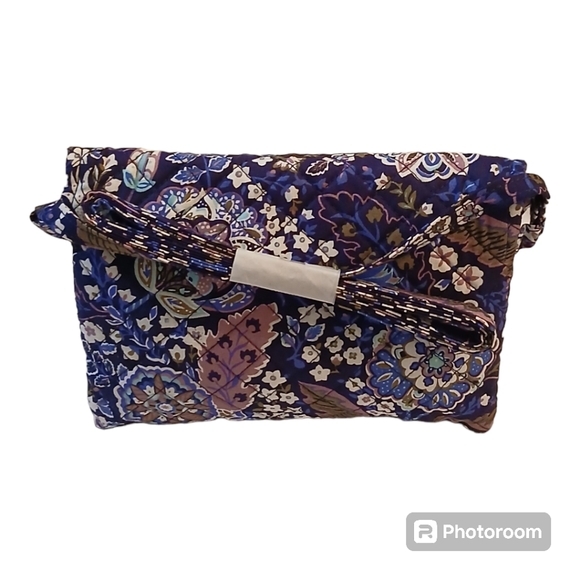 Vera Bradley VB Basics Mini Flap Crossbody Versailles Navy - Picture 2 of 5